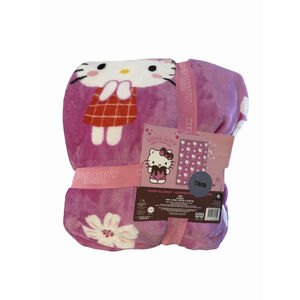 Hello Kitty Plush Blanket Size Twin
